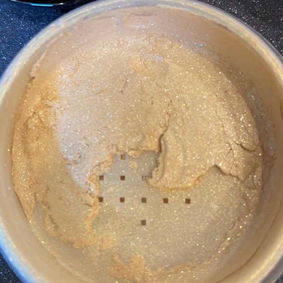 COPY - 💄CHANEL💄 POUDRE PRÉCIEUSE OR - Picture 2 of 6